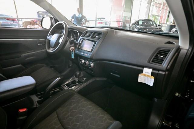 Mitsubishi Outlander Sport  2024 Mitsubishi Outlander Sport  2024