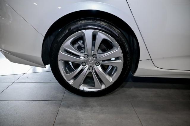 Acura TLX  2023 Acura TLX  2023