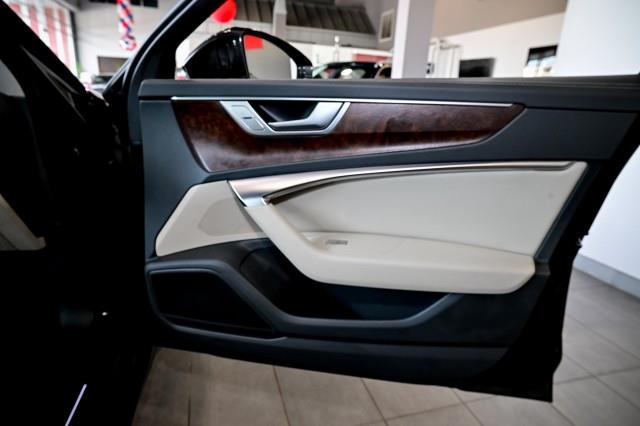 Audi A6  2021 Audi A6  2021