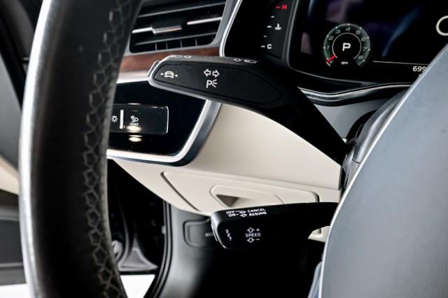 Audi A6  2021 Audi A6  2021