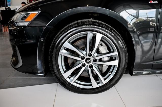 Audi A6  2021 Audi A6  2021