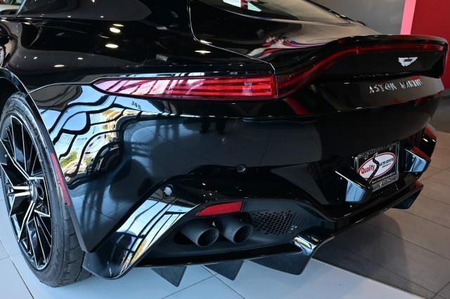 Aston Martin Vantage  2022