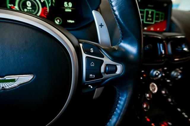 Aston Martin Vantage  2022