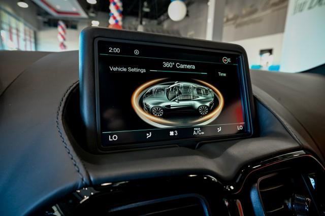 Aston Martin Vantage  2022