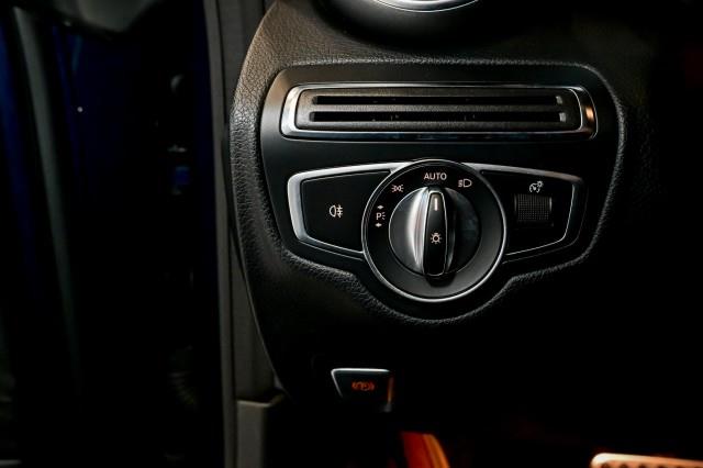 Mercedes-Benz C-Class  2019 Mercedes-Benz C-Class  2019