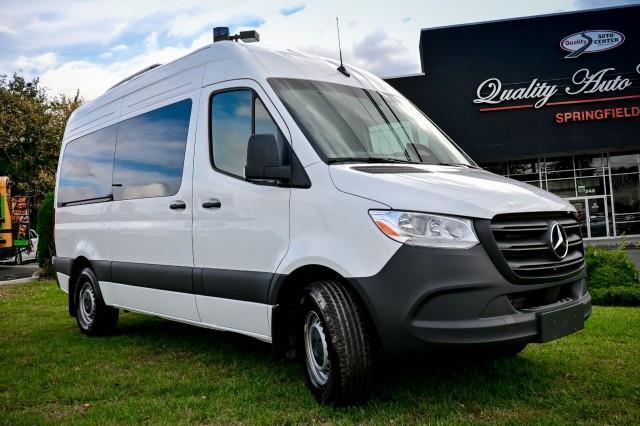 Mercedes-Benz Sprinter  2025
