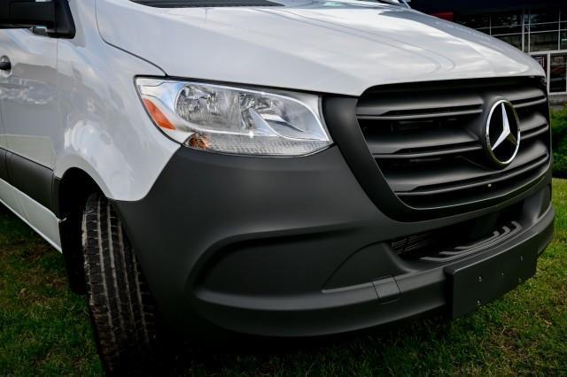 Mercedes-Benz Sprinter  2025