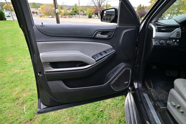 Chevrolet Suburban  2015