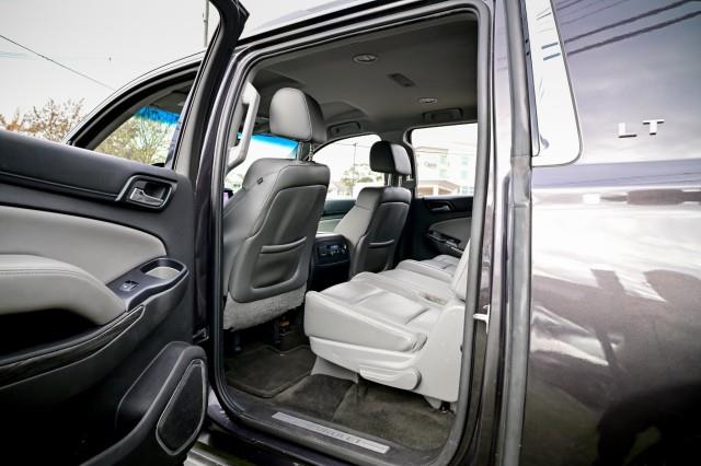 Chevrolet Suburban  2015