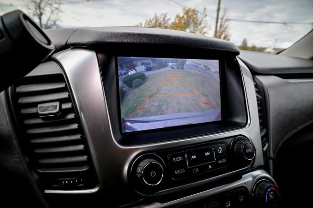 Chevrolet Suburban  2015