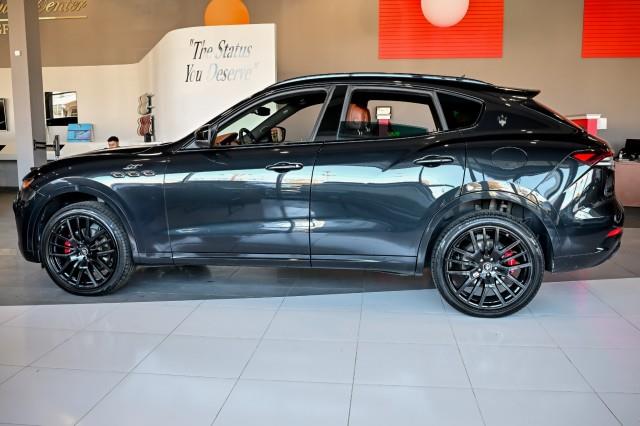 Maserati Levante  2022