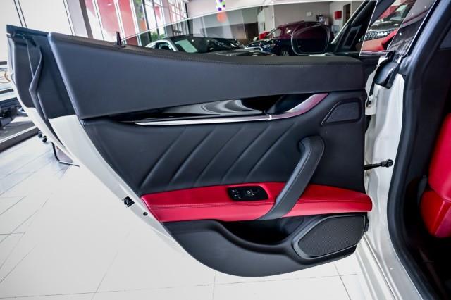 Maserati Ghibli  2022