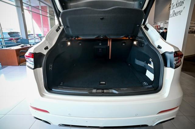 Maserati Levante  2022