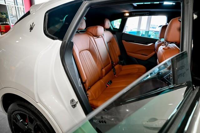 Maserati Levante  2022