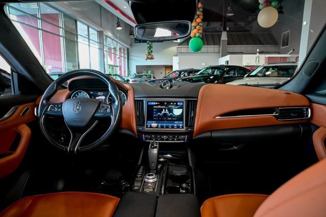 Maserati Levante  2022