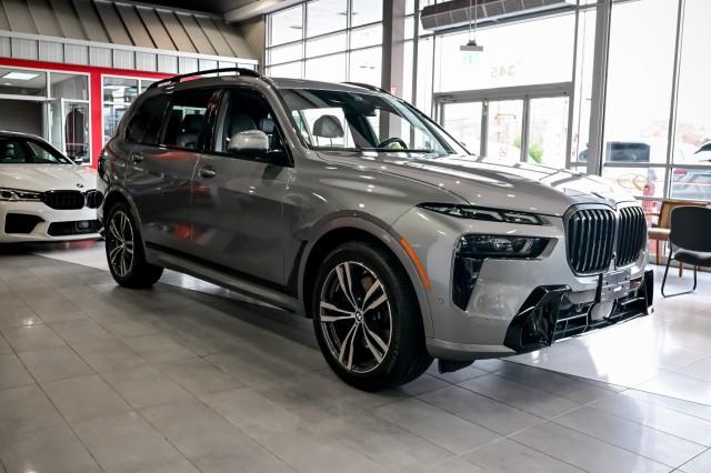 BMW X7  2024