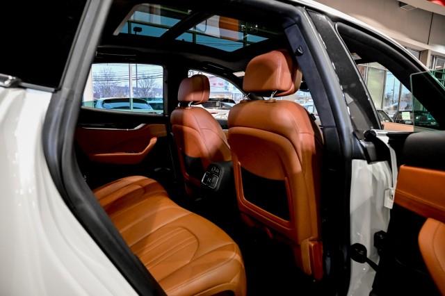 Maserati Levante  2022