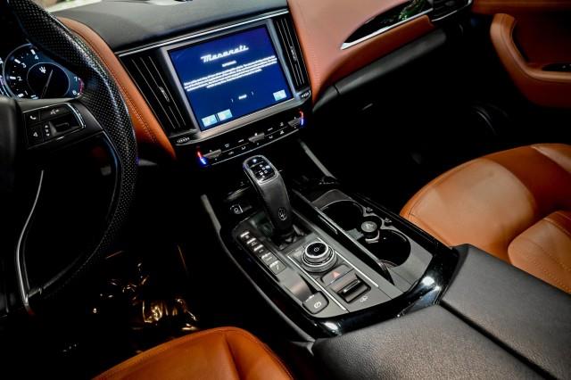 Maserati Levante  2022