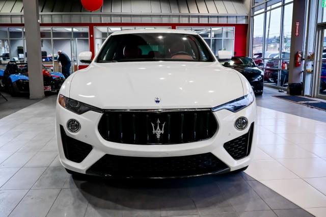 Maserati Levante  2022