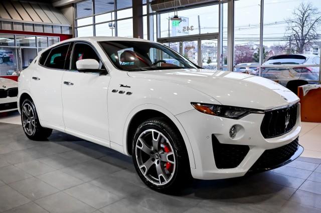 Maserati Levante  2022