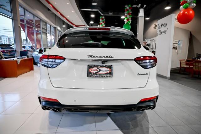 Maserati Levante  2022