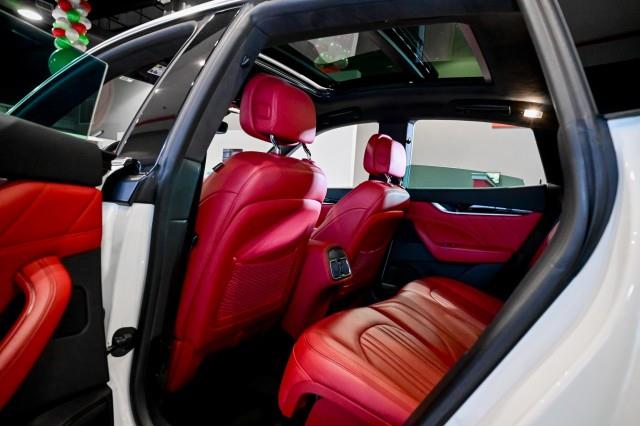 Maserati Levante  2022