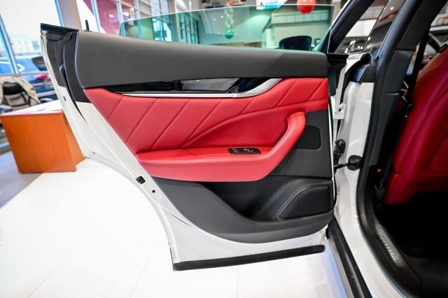 Maserati Levante  2022