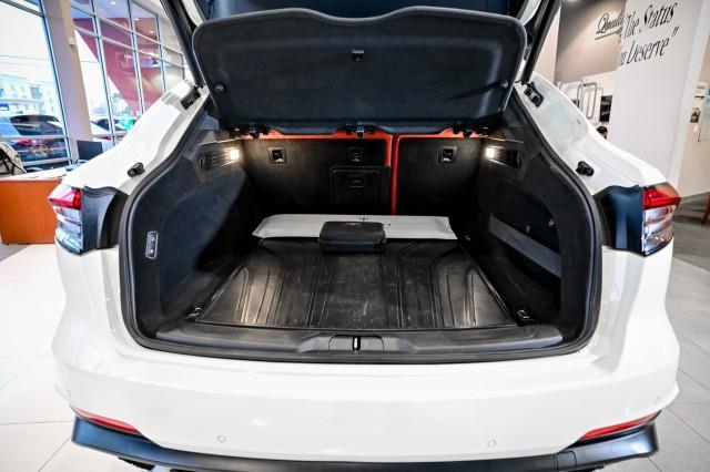 Maserati Levante  2022