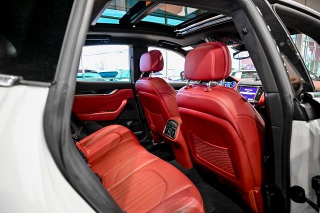 Maserati Levante  2022