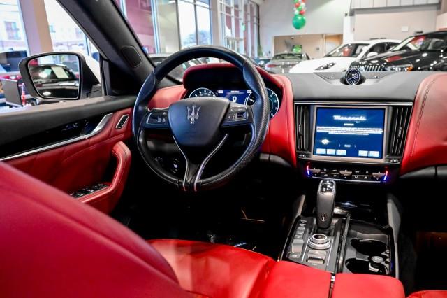 Maserati Levante  2022