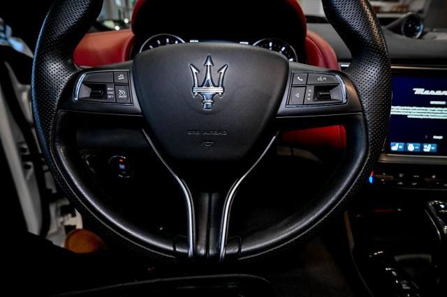 Maserati Levante  2022