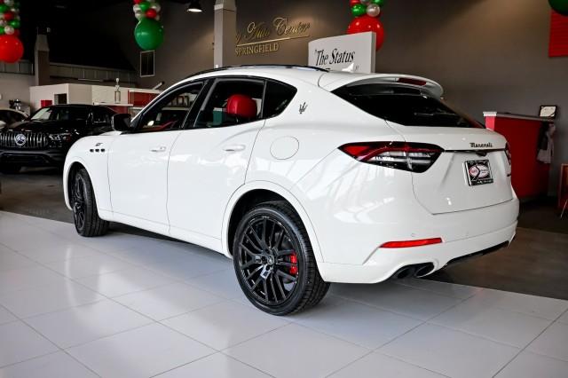Maserati Levante  2022