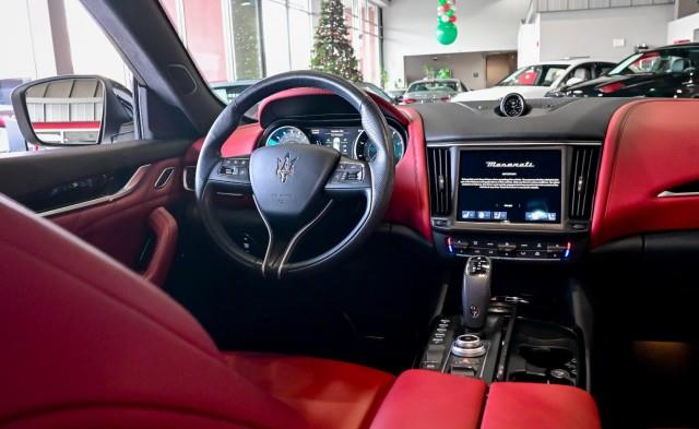Maserati Levante  2022