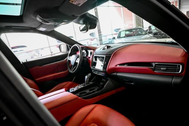 Maserati Levante  2022