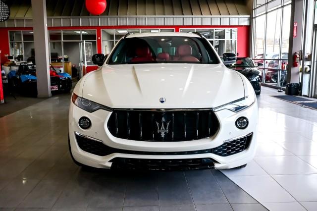 Maserati Levante  2022
