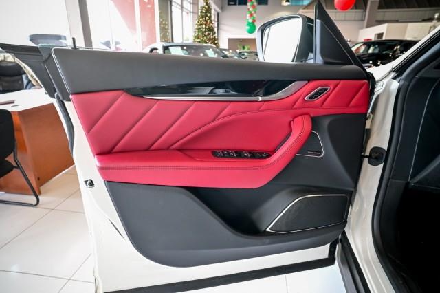 Maserati Levante  2022