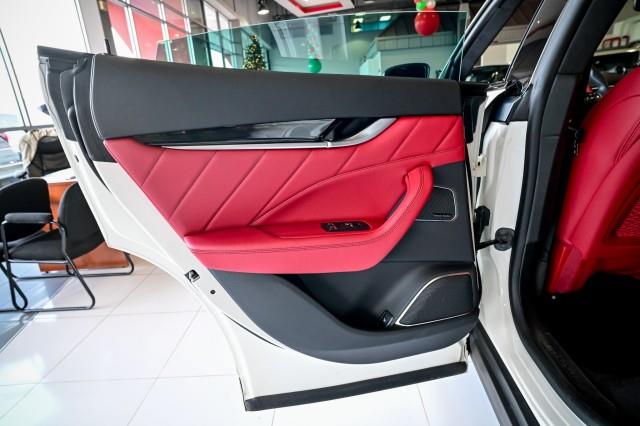 Maserati Levante  2022