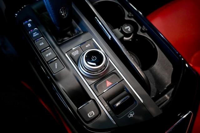 Maserati Levante  2022