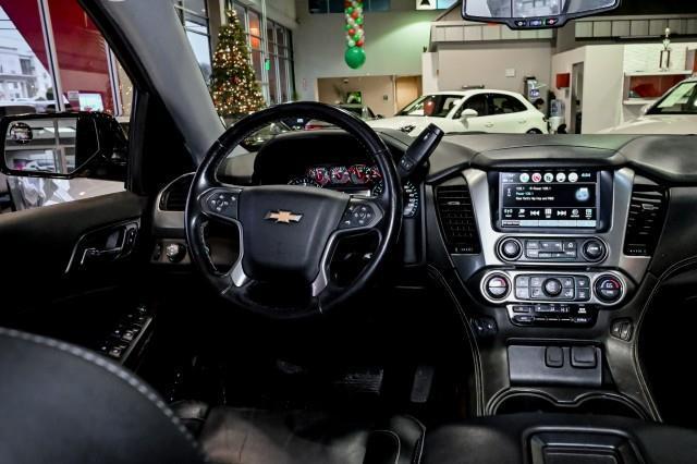 Chevrolet Suburban  2020