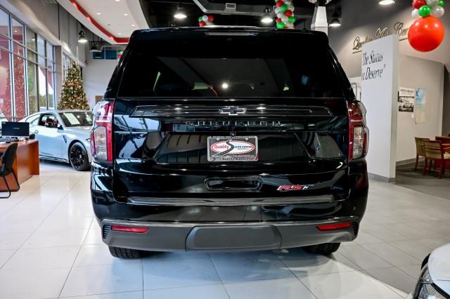 Chevrolet Suburban  2021