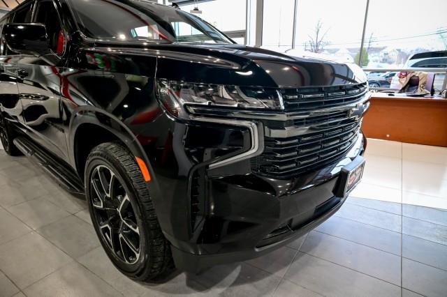 Chevrolet Suburban  2021