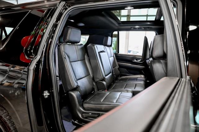 Chevrolet Suburban  2021