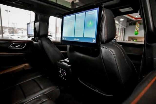 Chevrolet Suburban  2021