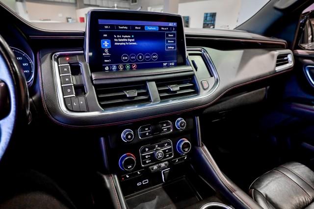 Chevrolet Suburban  2021