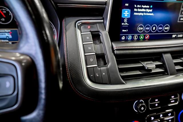 Chevrolet Suburban  2021