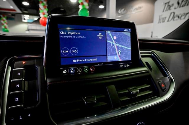 Chevrolet Suburban  2021