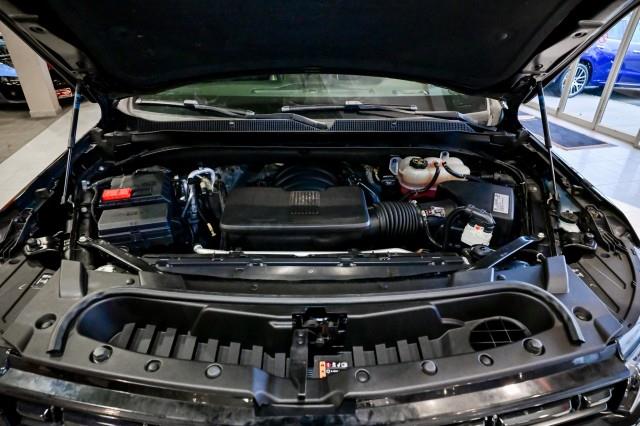 Chevrolet Suburban  2021