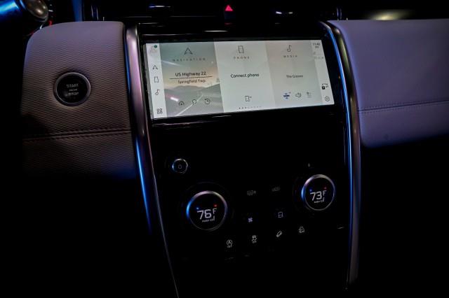 Land Rover Discovery Sport  2022