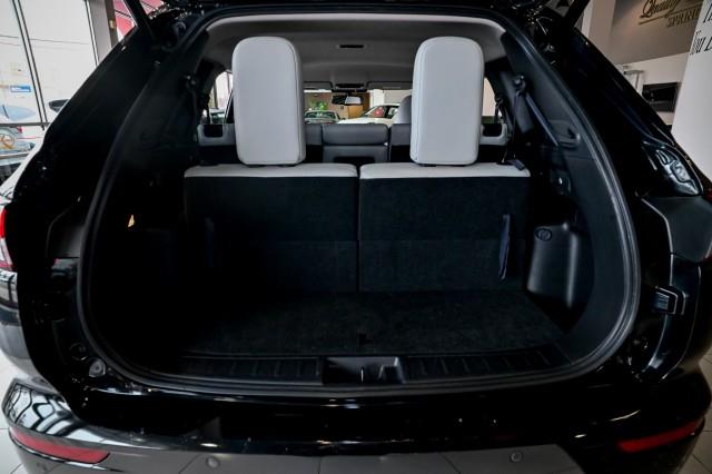 Mitsubishi Outlander  2024