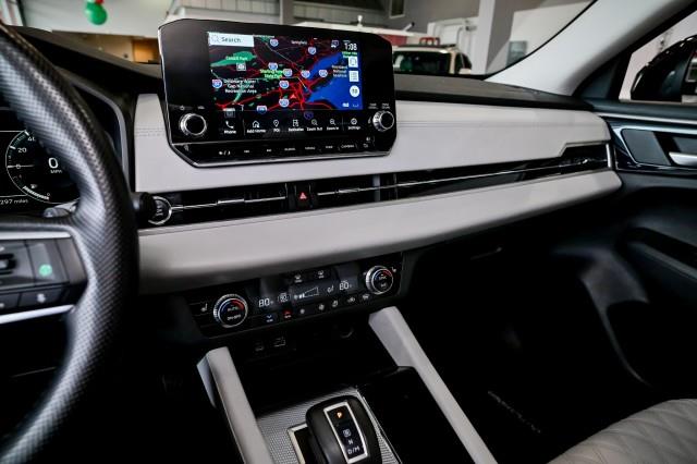 Mitsubishi Outlander  2024